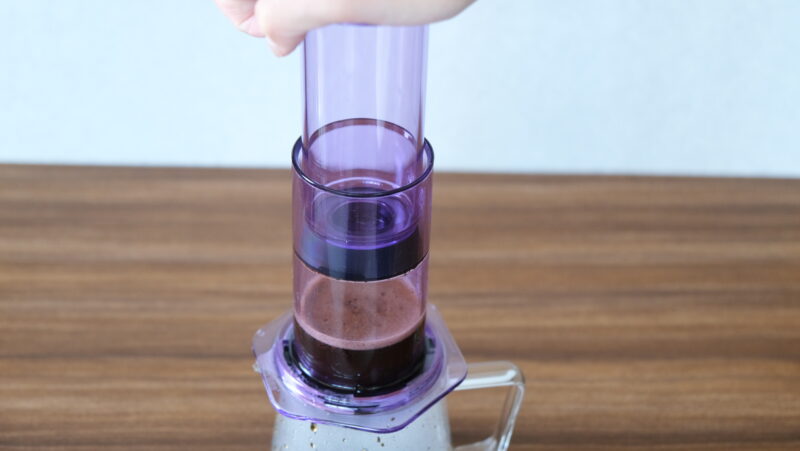 aero-press-2_4