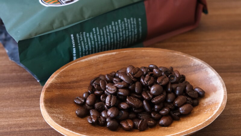 starbucks-tullys-doutor_6